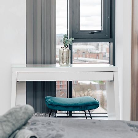 Luxury 2 Bedroom Apartment, Broad Street Birmingham Luaran gambar