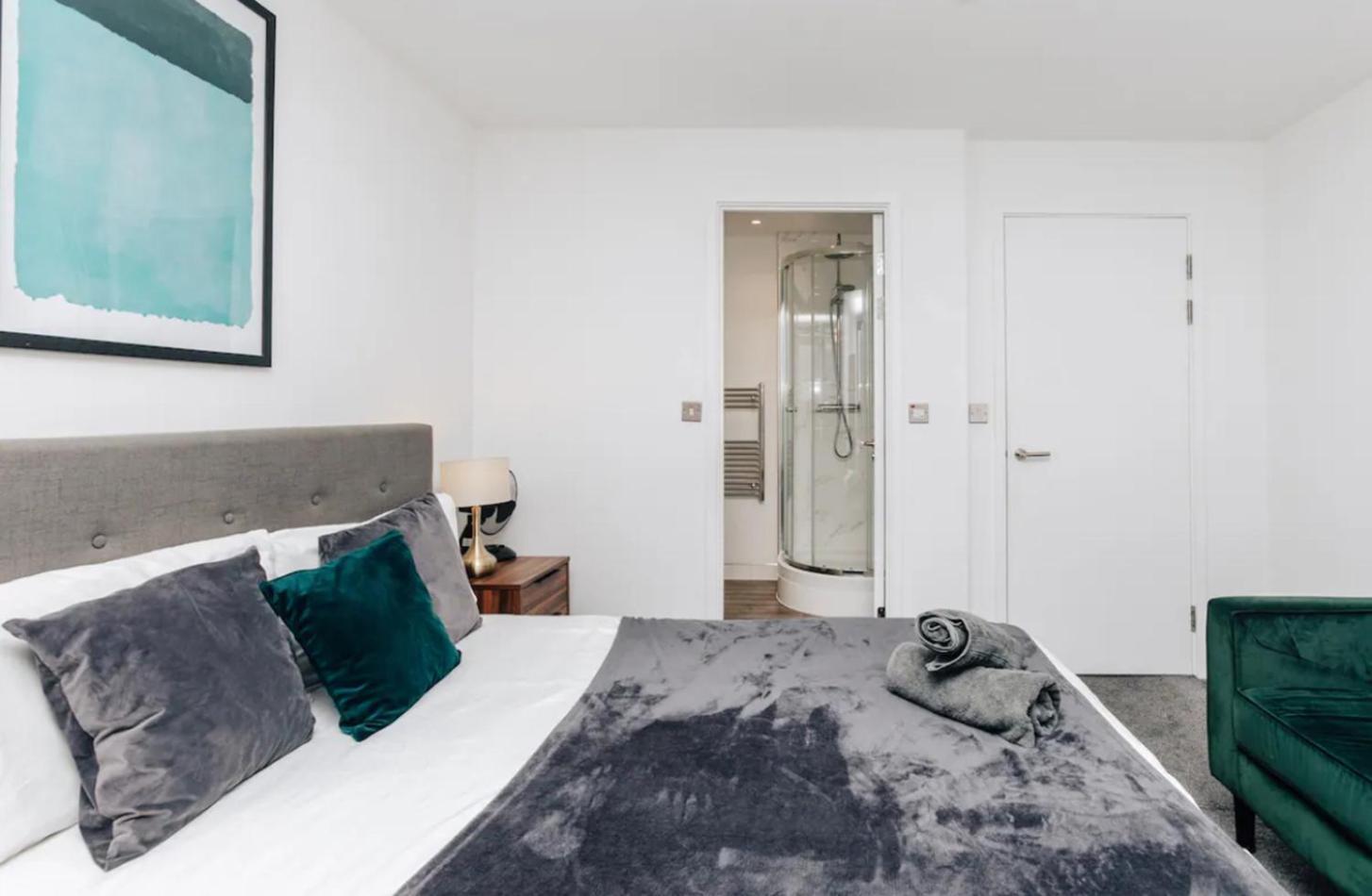Luxury 2 Bedroom Apartment, Broad Street Birmingham Luaran gambar